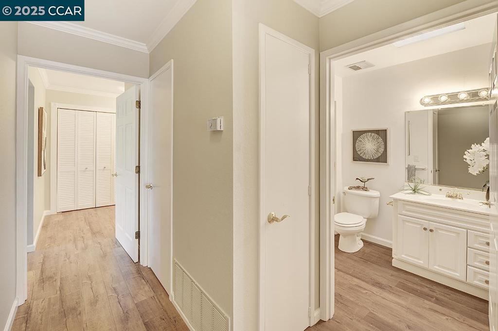 ROSSMOOR - Residential