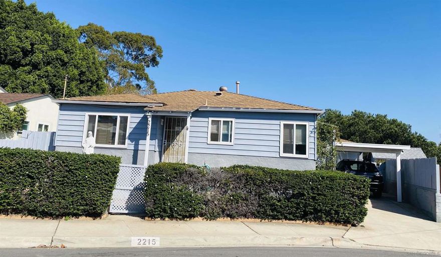 A hidden gem in the heart of San Diego in the Oak Park Neighborhood; situated at the end of a quiet Cul-de-Sac.  This 2-bed/2bath home is a good starter for small family or for investors who looking to expand the 6700sf lot with additional units such as Accessory Dwelling Units (ADU) while generating income from the current home.  This home was appraised at $725,000 in November 2024 (Appraisal report available upon request).