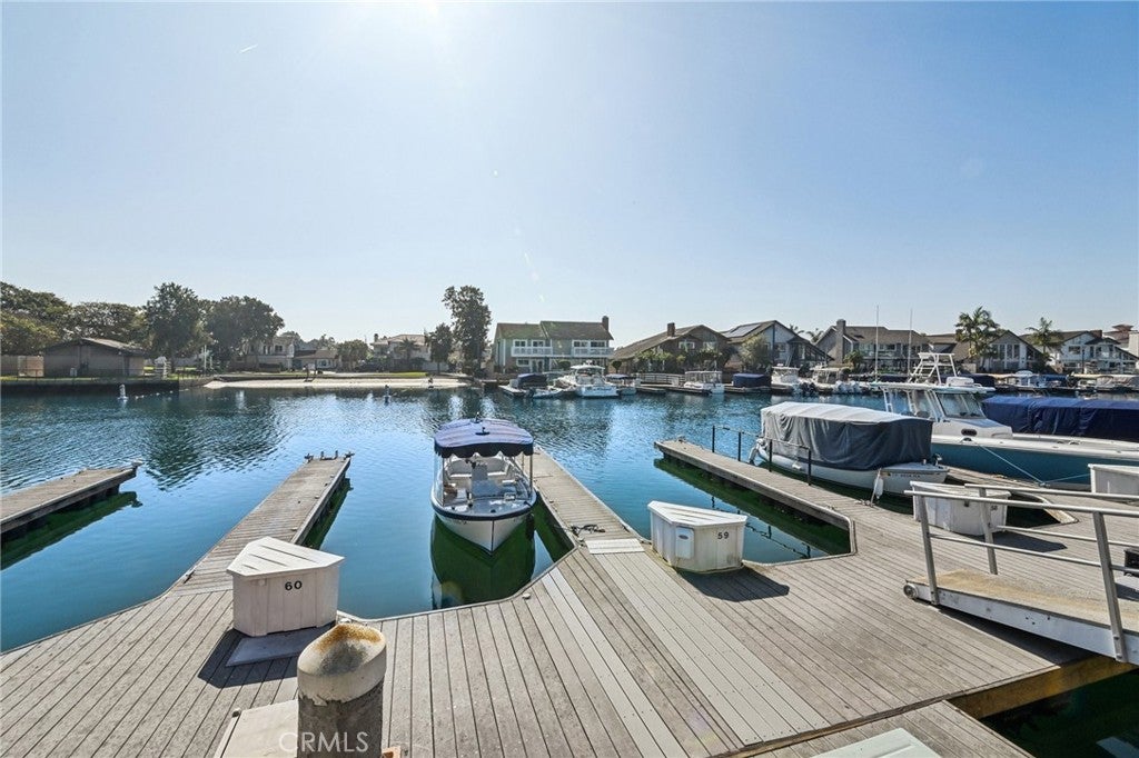 3592 Windspun Dr, Huntington Beach CA 92649