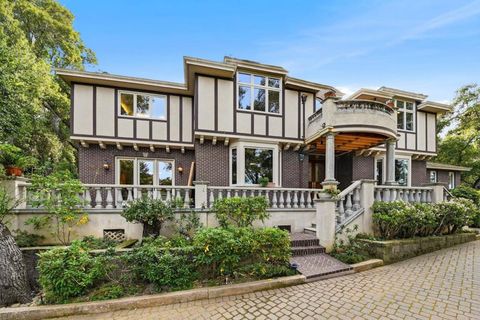 Photo of 27994 Via Ventana Way, Los Altos, CA 94022 (MLS # ML82033325)