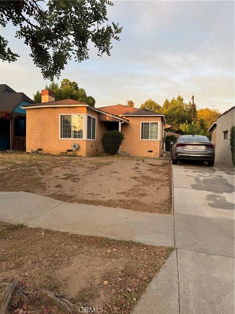 Photo of 3314 Lowell Avenue, Los Angeles, CA 90032 (MLS # IV26196967)
