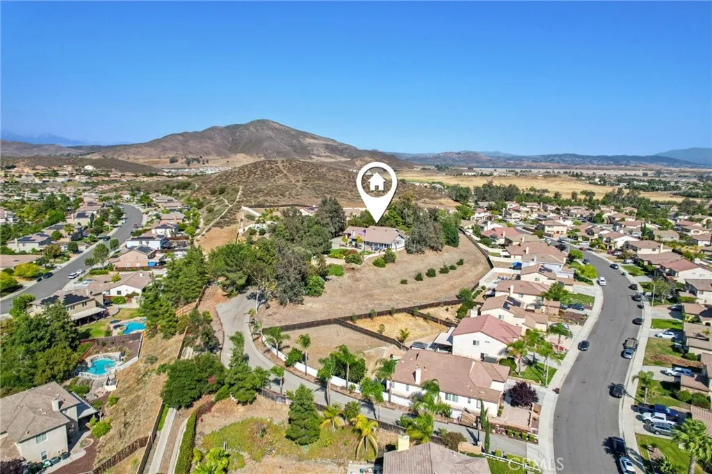 Winchester, California 92596, United States, 4 Bedrooms Bedrooms, ,3 BathroomsBathrooms,Residential,Active,146017