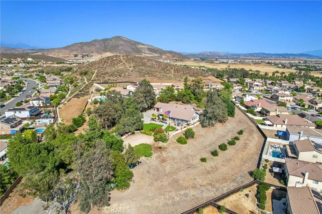 Winchester, California 92596, United States, 4 Bedrooms Bedrooms, ,3 BathroomsBathrooms,Residential,Active,146017