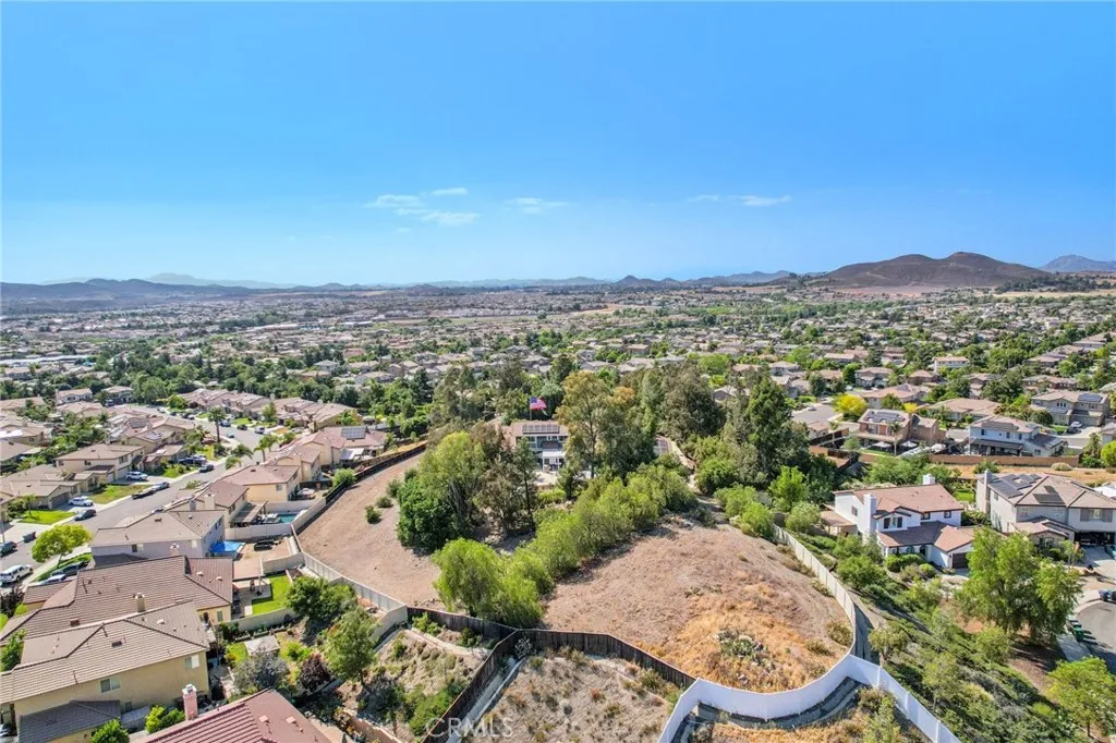 Winchester, California 92596, United States, 4 Bedrooms Bedrooms, ,3 BathroomsBathrooms,Residential,Active,146017