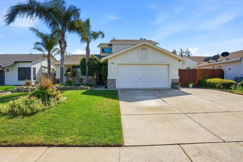 Photo of 1109 Deerpark Road, Oakley, CA 94561 (MLS # ML82038424)