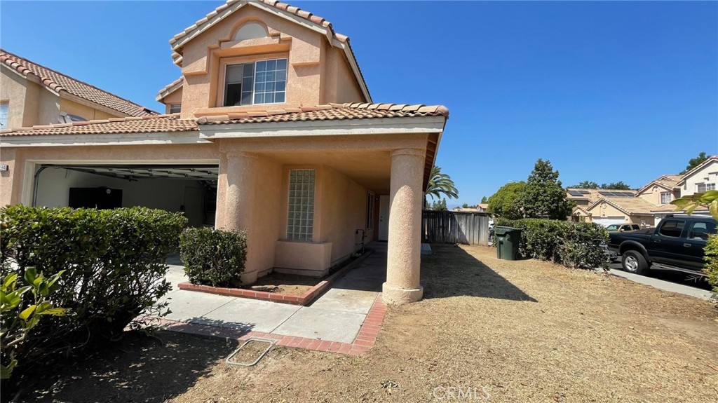 15594 Castellion Road
