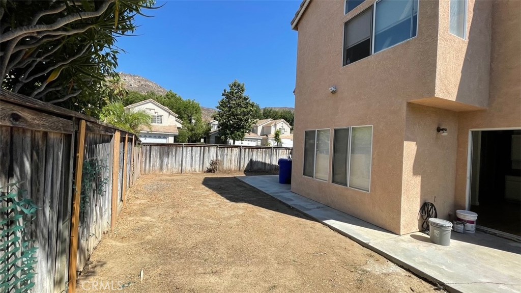 15594 Castellion Road