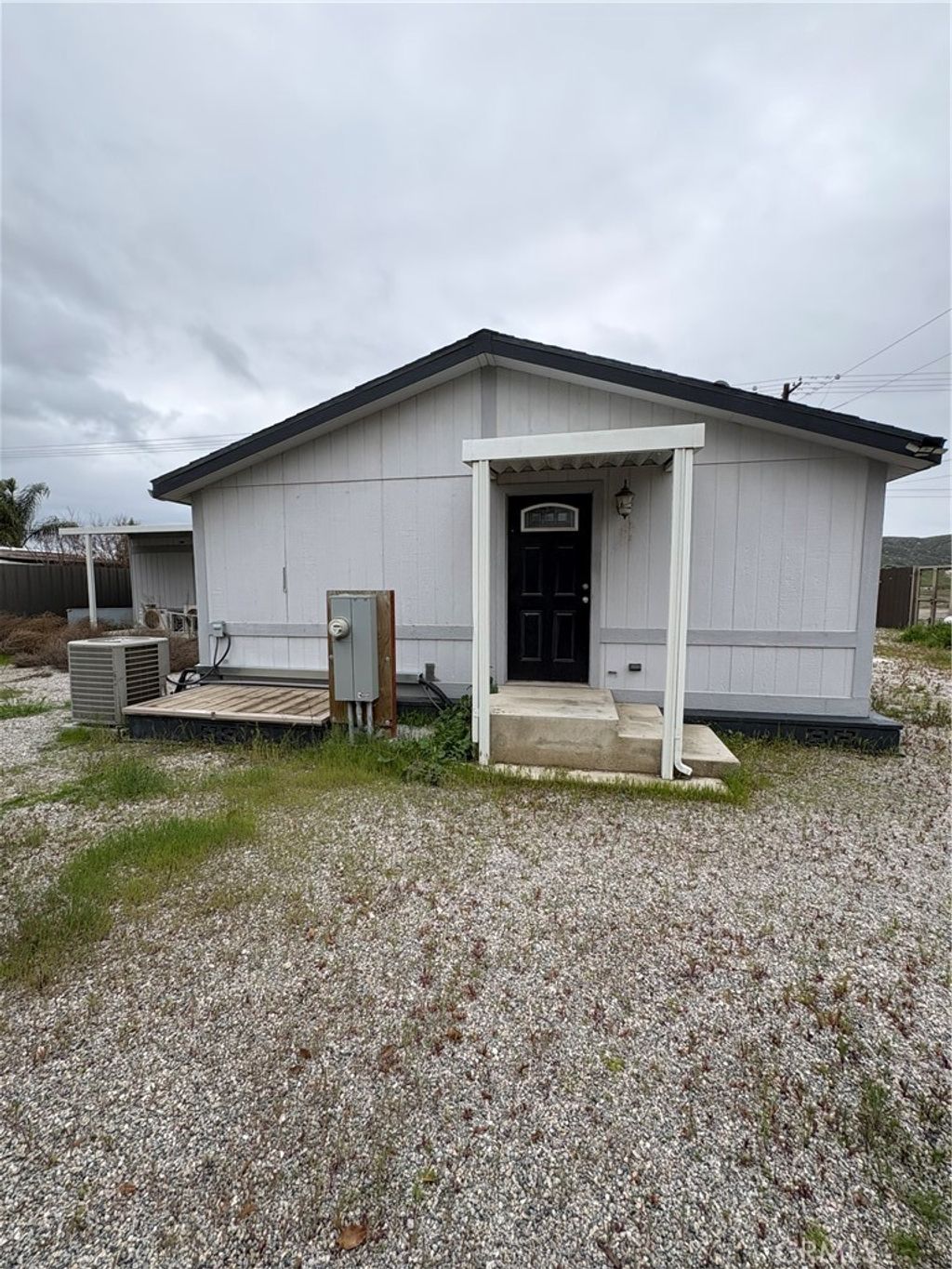 Photo of 32810 Olive Ave, Winchester, CA 92596 (MLS # CV26039030)