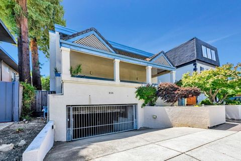 Photo of 656 Cedar Street #3, San Carlos, CA 94070 (MLS # ML82043386)