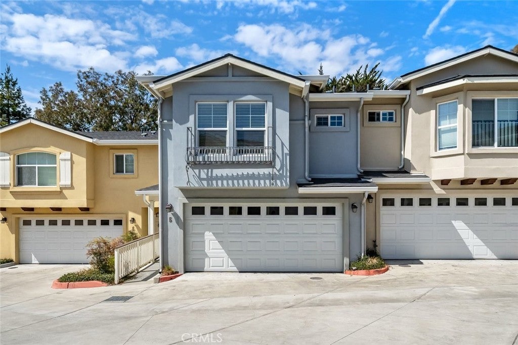 625 Toro Street 5
