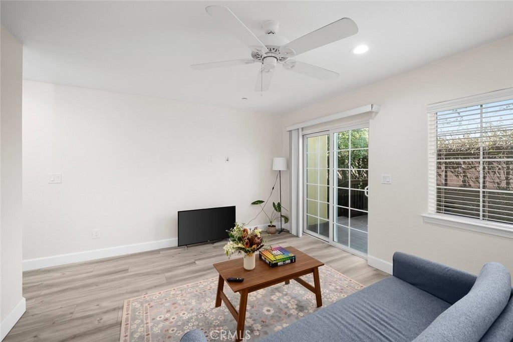 625 Toro Street 5