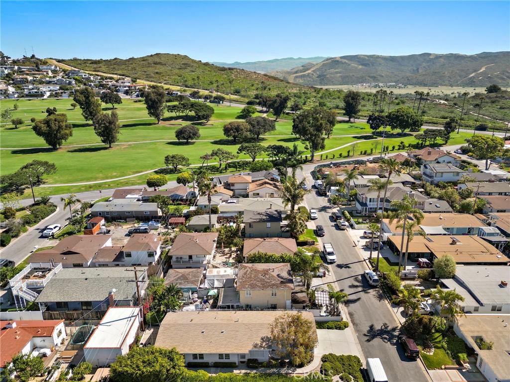 123 Avenida San Fernando