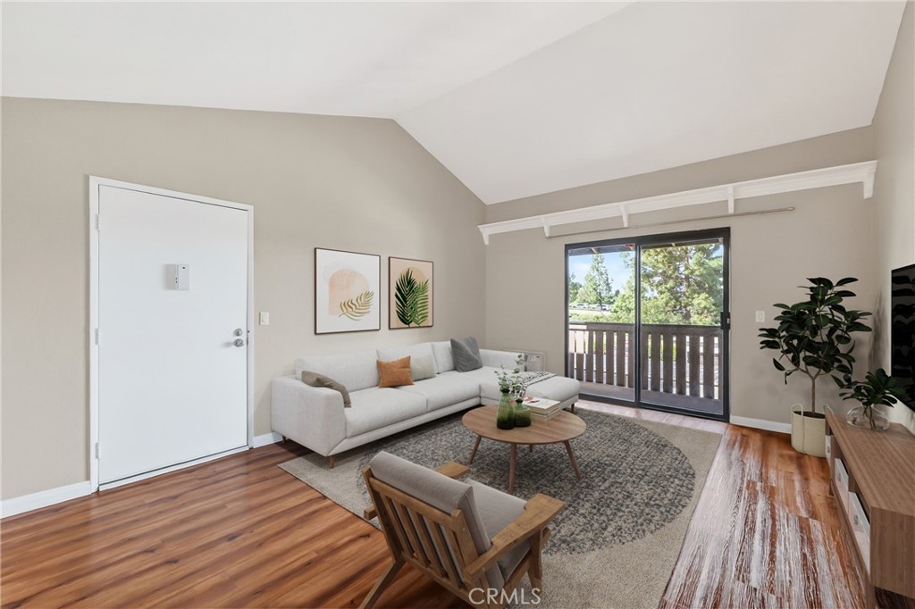 20702 El Toro Road 94