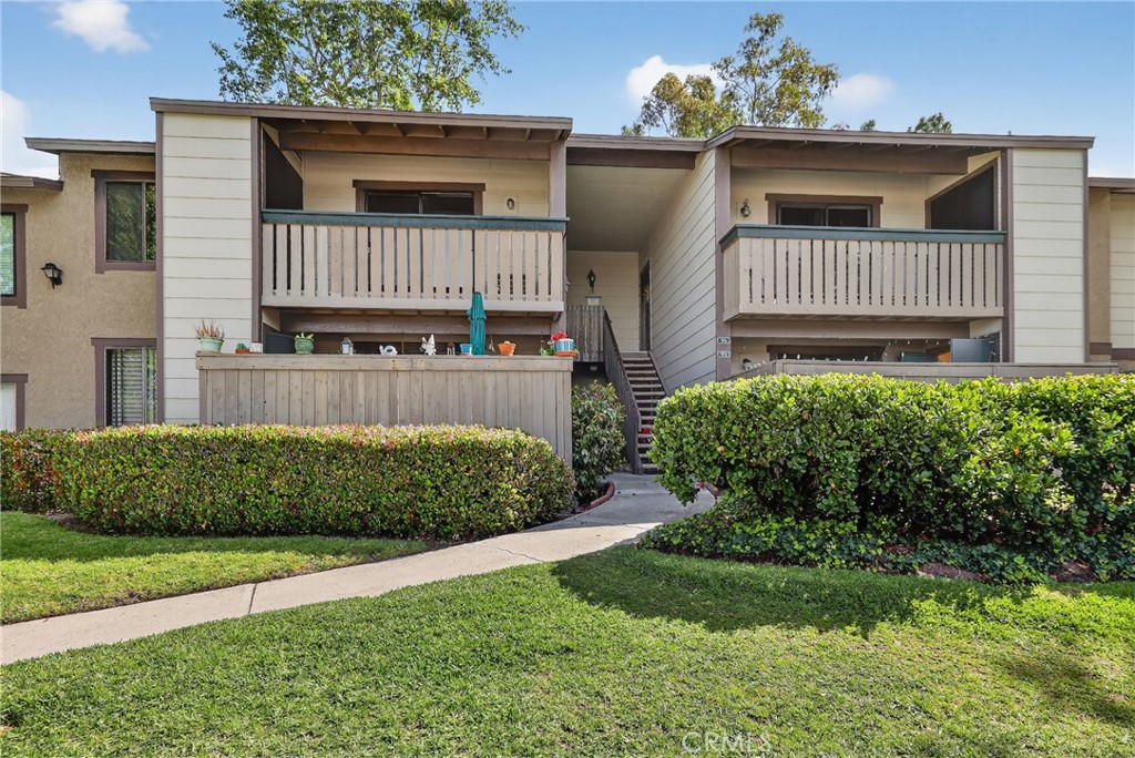 20702 El Toro Road 94