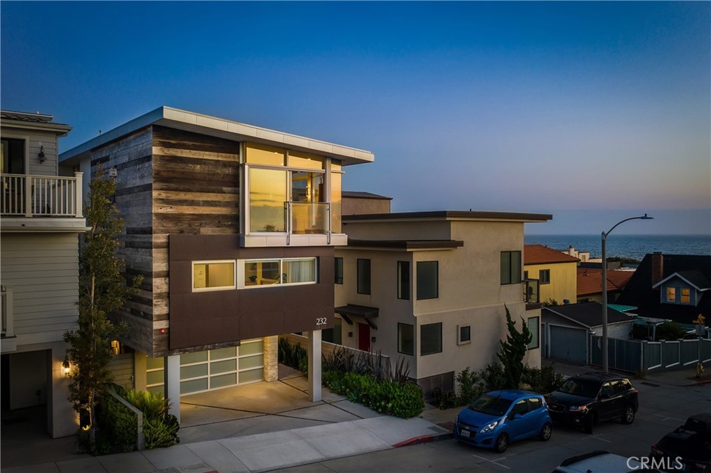 232 26th Street