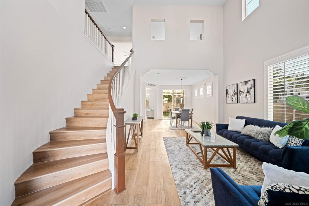 11243 Corte Isabelino