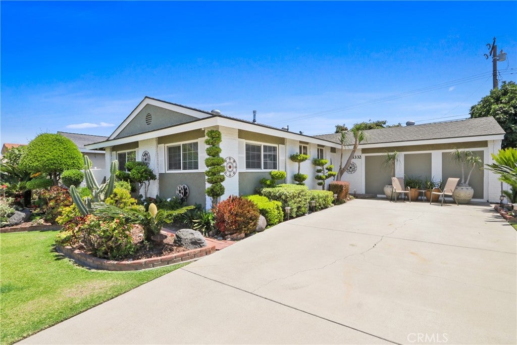 Photo of 5332 Belle AVE, Cypress, CA 90630 (MLS # PW26105882)