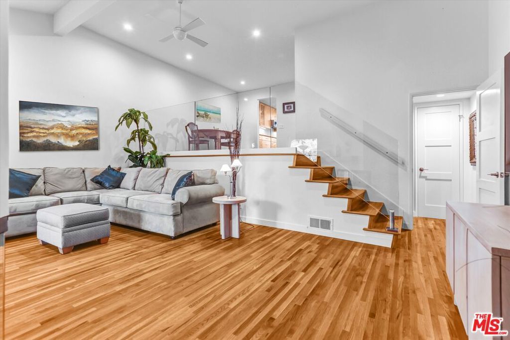 Photo of 1654 Palisades Drive, Pacific Palisades, CA 90272 (MLS # 25628469)