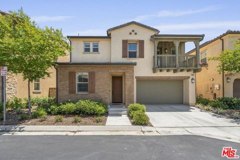 20650 Huntley Way Santa Clarita CA 91350