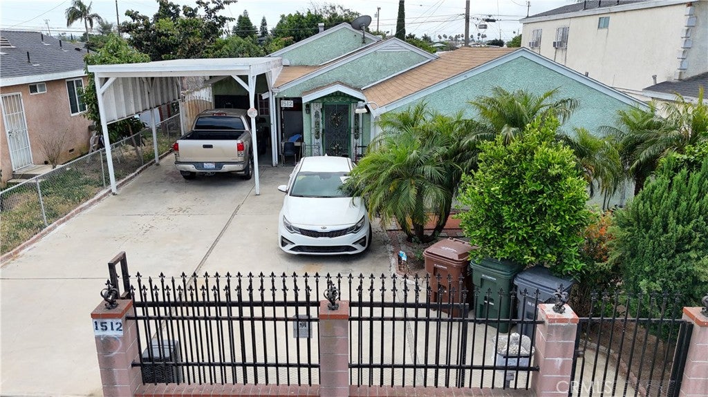 1512 W 153rd