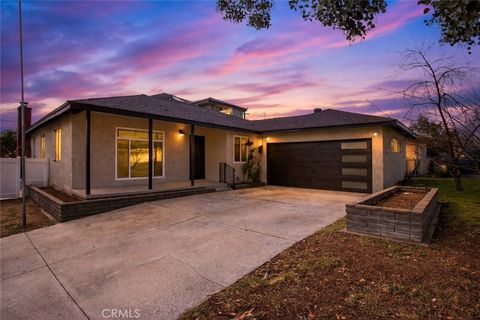 Photo of 1235 E 35th St, San Bernardino, CA 92404 (MLS # IV26033498)