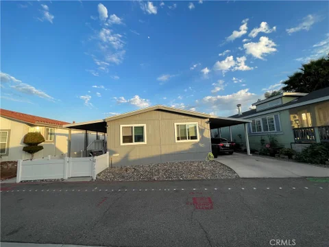 2 Palm Via, Anaheim, CA 92801 - MLS#: PW26135048