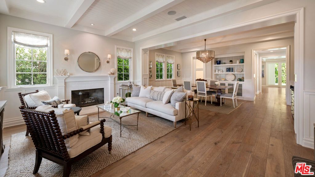 Photo of 737 El Medio Avenue, Pacific Palisades, CA 90272 (MLS # 25631555)