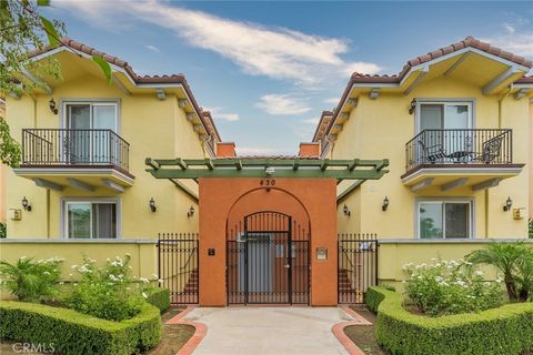 Photo of 430 W Wilson Ave, Glendale, CA 91203 (MLS # BB26064709)