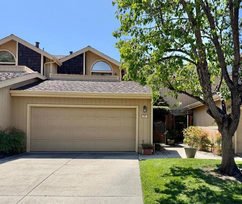 Photo of 2387 Leptis Cir, Morgan Hill, CA 95037 (MLS # ML82043626)
