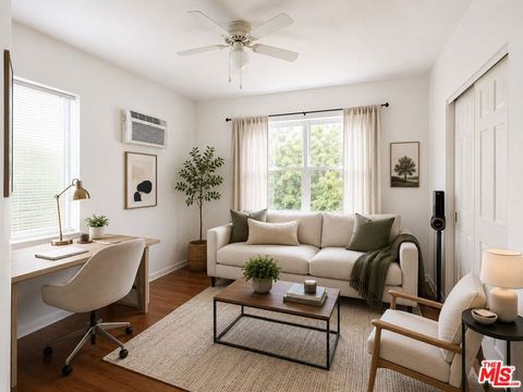 Photo of 2666 Orchard Avenue #2668, Los Angeles, CA 90007 (MLS # 26834335)