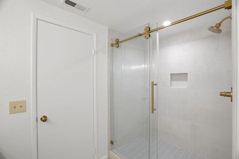 Tiny photo for 1334 Greenwich Court, San Jose, CA 95125 (MLS # ML82037520)