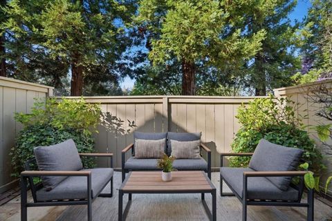 Tiny photo for 1334 Greenwich Court, San Jose, CA 95125 (MLS # ML82037520)