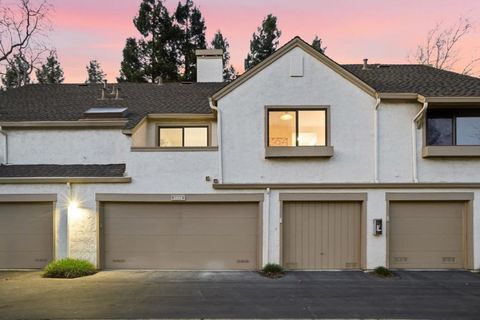 Tiny photo for 1334 Greenwich Court, San Jose, CA 95125 (MLS # ML82037520)