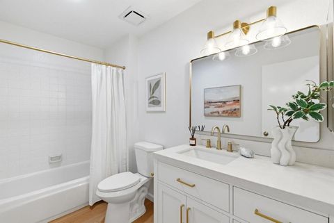 Tiny photo for 1334 Greenwich Court, San Jose, CA 95125 (MLS # ML82037520)