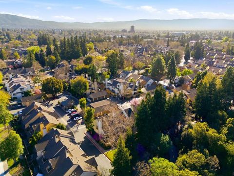 Tiny photo for 1334 Greenwich Court, San Jose, CA 95125 (MLS # ML82037520)