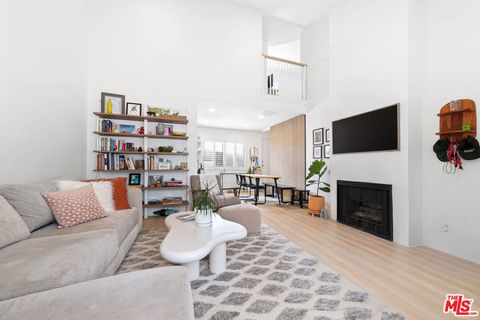 Photo of 3832 W Avenue 43 Ave #5, Los Angeles, CA 90041 (MLS # 25599043) Photo of 3832 W Avenue 43 Ave #5, Los Angeles, CA 90041 (MLS # 25599043)