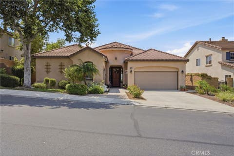 Photo of 35777 Abelia Street, Murrieta, CA 92562 (MLS # SW26174332)