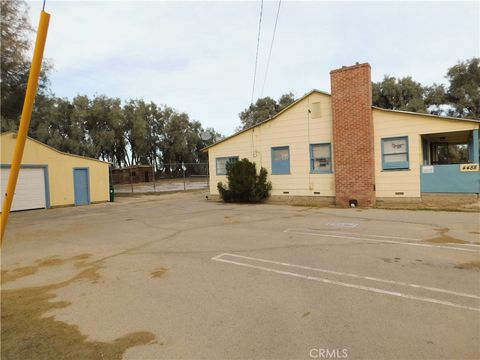 Photo of 4488 Adobe Rd, 29 Palms, CA 92277 (MLS # JT25279254)