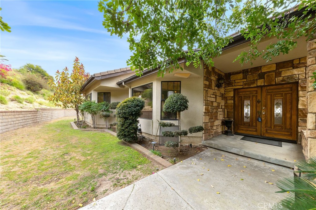 845 N Glendora Avenue