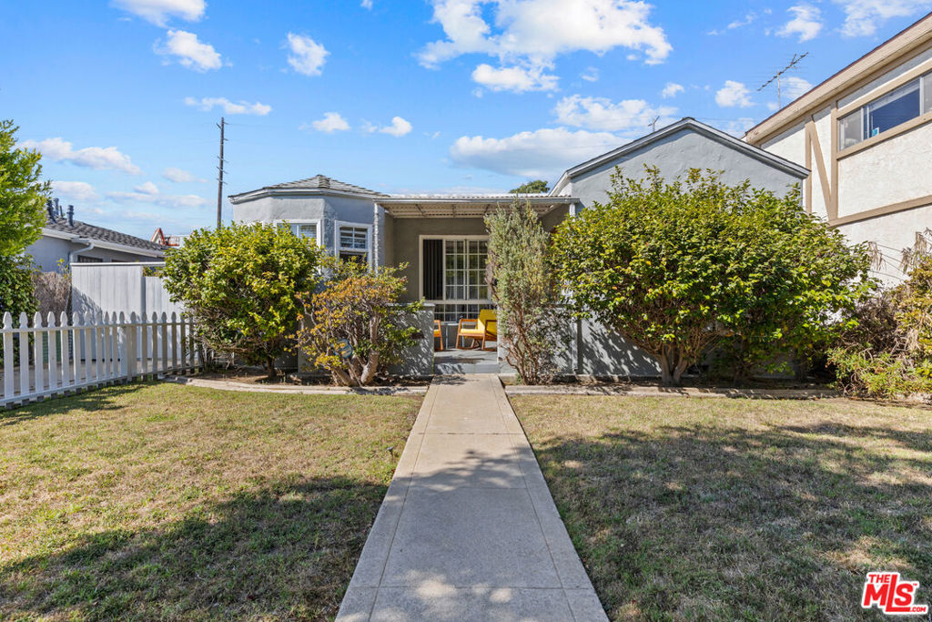 Unlock the potential of this trophy 4-plex located on one of Santa Monica's most desirable tree-lined streets. This rare offering provides unmatched flexibility for investors, developers, or owner-users, with two units delivered vacant at close of escrow perfect for immediate rental income or personal use. The property features a detached front home with a generous private front yard, ideal for creating a tranquil retreat or elevated outdoor space. Beyond the yard, a shared courtyard connects to three additional units and a 4-car garage, with ample parking both behind the garage and in the front driveway an incredible perk in Santa Monica, where parking is always in demand. This location truly delivers the best of coastal living with easy access to world-class dining, shopping, and entertainment, plus Santa Monica's iconic beaches, parks, and highly rated schools. Whether you're looking to live in one unit while generating strong income from the others, or to redevelop and maximize the property's potential, this is a rare opportunity to secure a high-demand asset in a neighborhood with lasting value.