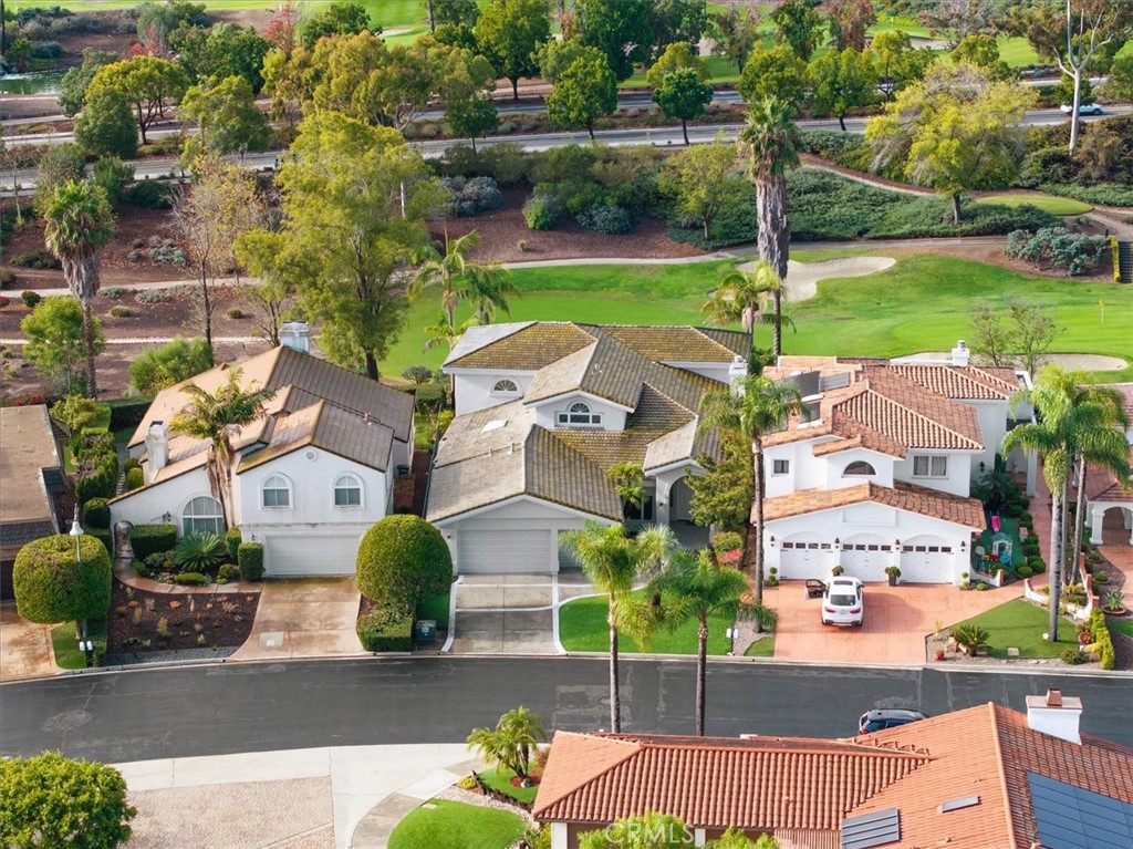 12325 Fairway Pointe