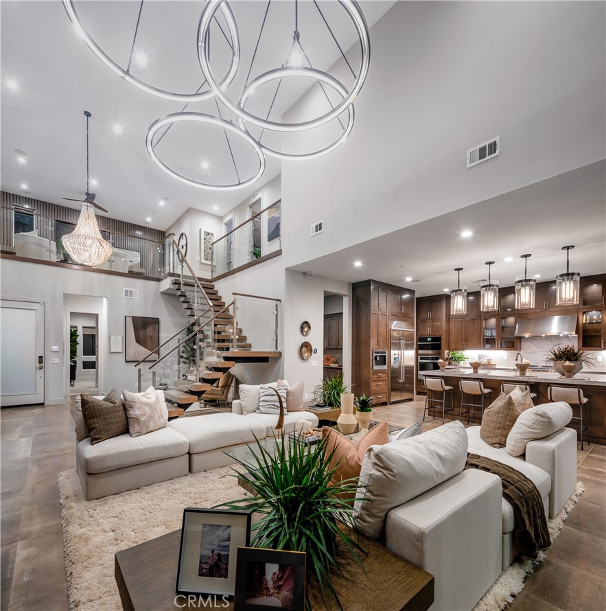 Skylar (SKYLAR5P) - Residential