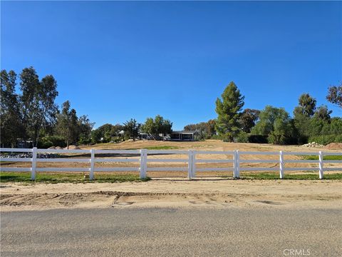 Photo of 40025 Berenda Rd, Temecula, CA 92591 (MLS # SW26045904)