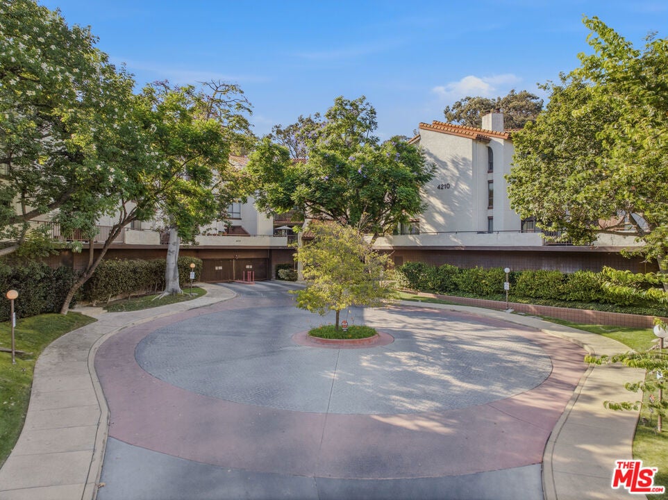 4210 Via Arbolada 304, Los Angeles CA 90042