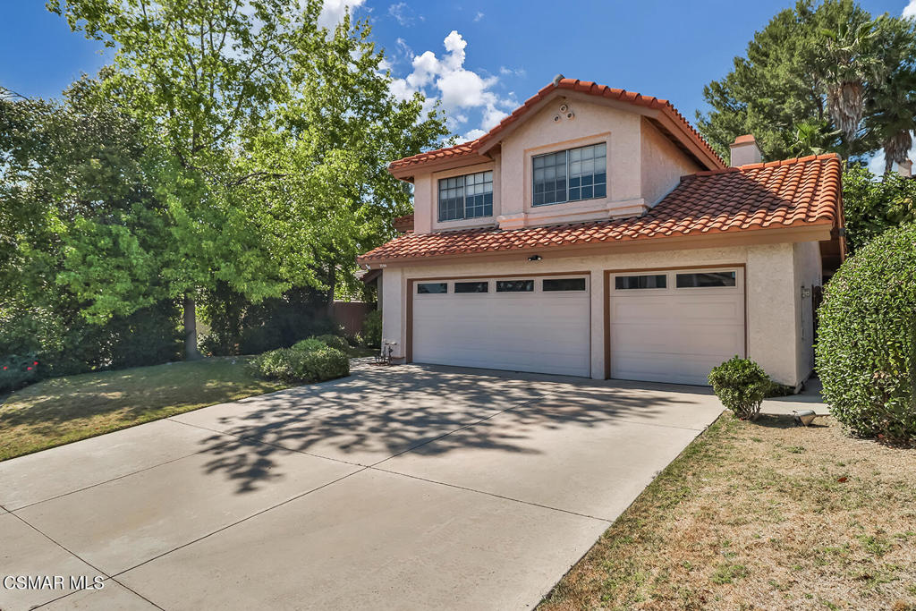 2155 Meadow Brook Court
