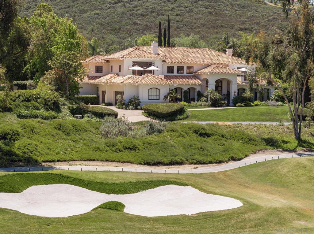 6369 Clubhouse Drive