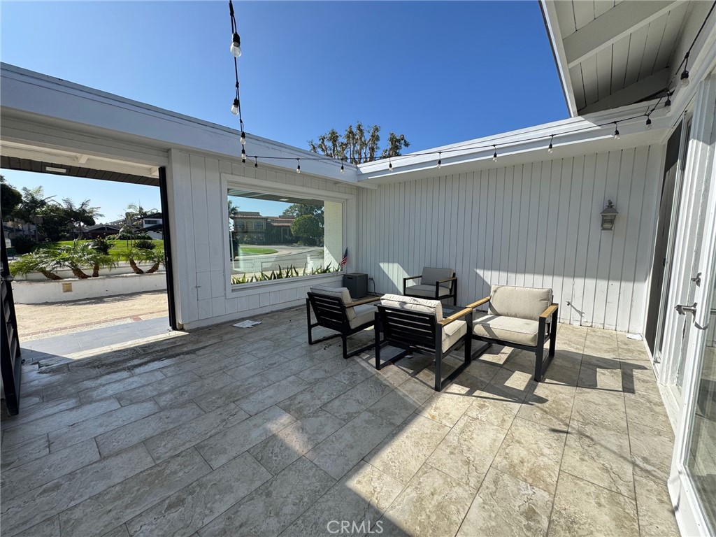 Beach Homes (BCHM) - Residential Lease