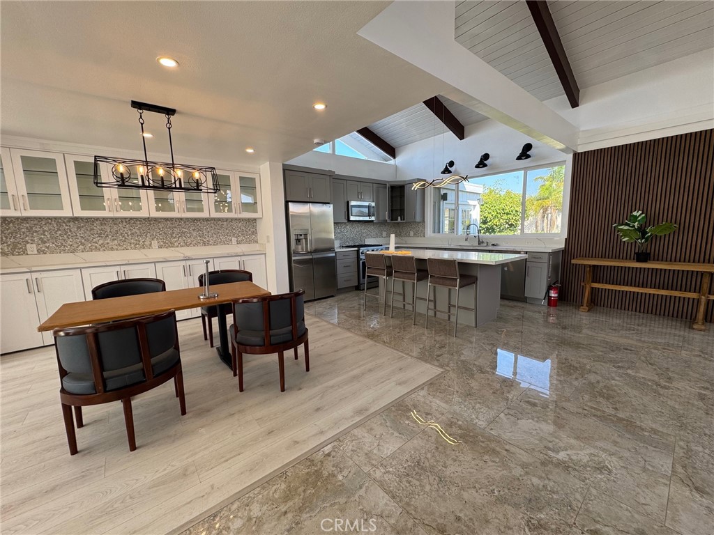 Beach Homes (BCHM) - Residential Lease