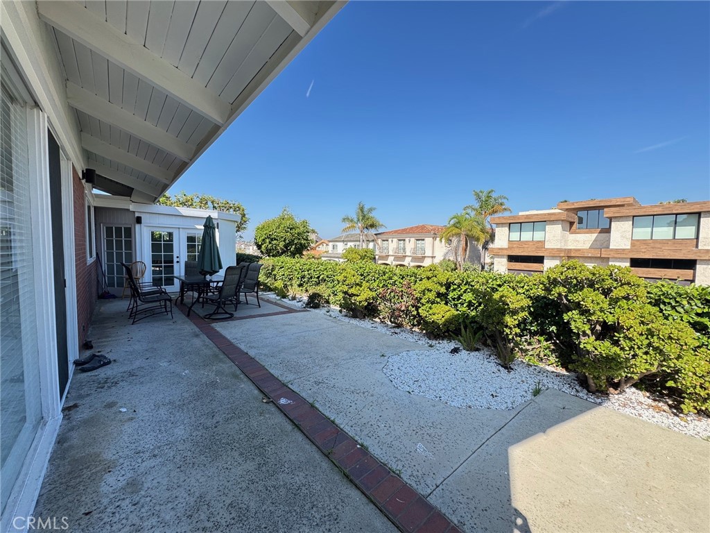 Beach Homes (BCHM) - Residential Lease