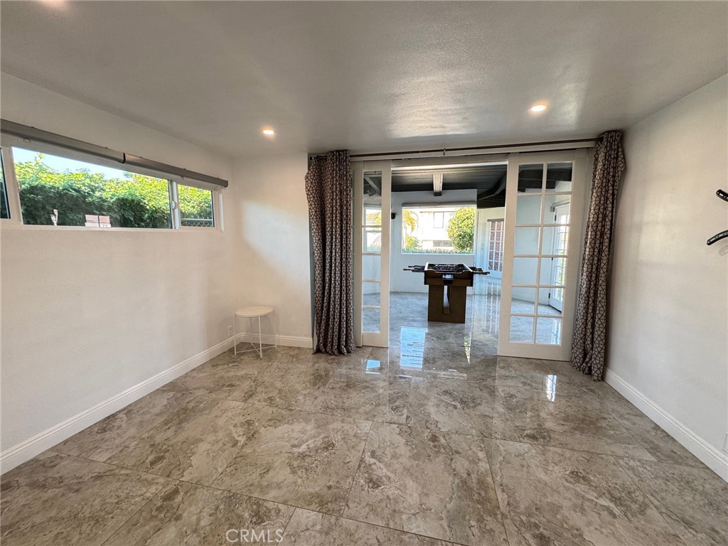 Beach Homes (BCHM) - Residential Lease